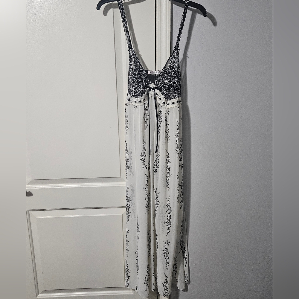 Linea Donatella Nightgown